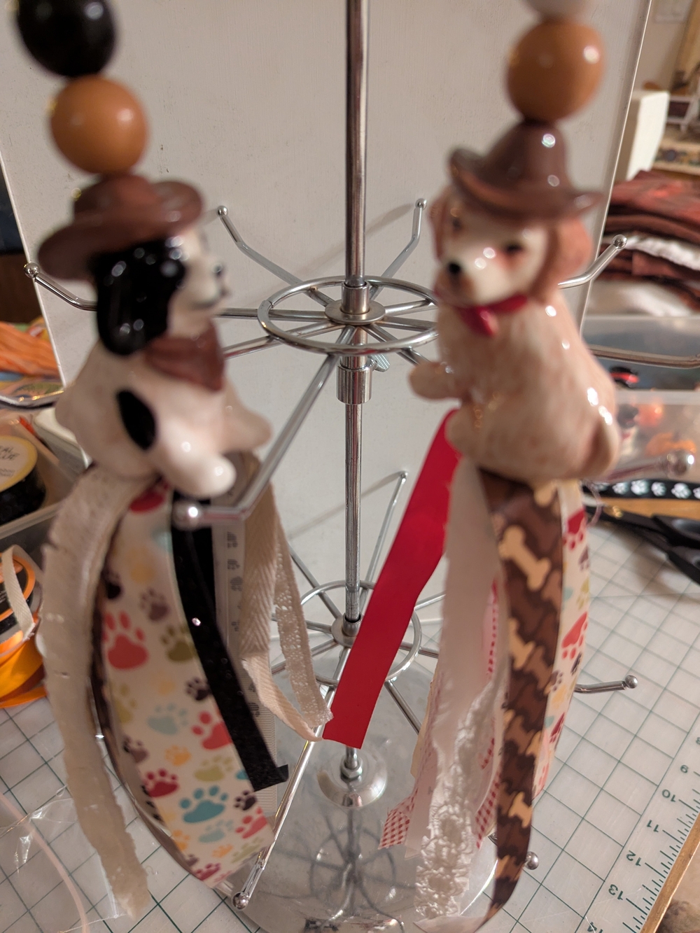 Ceramic Dog Bead Ribbon Ornament Purse Clip Set Of 2